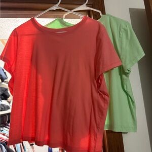 Universal Thread T-Shirt bundle